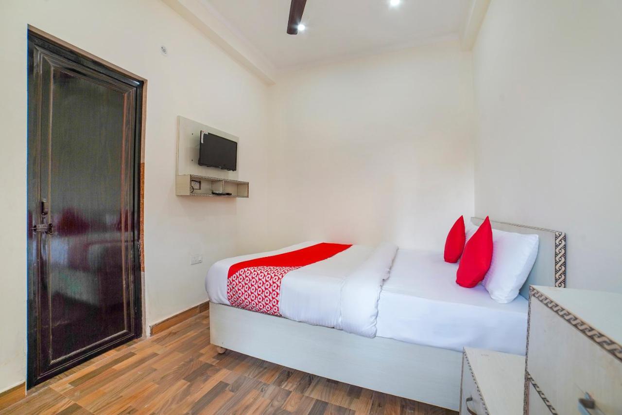 Oyo 67163 Anantham Residency Hotel Narendra Nagar Exterior photo